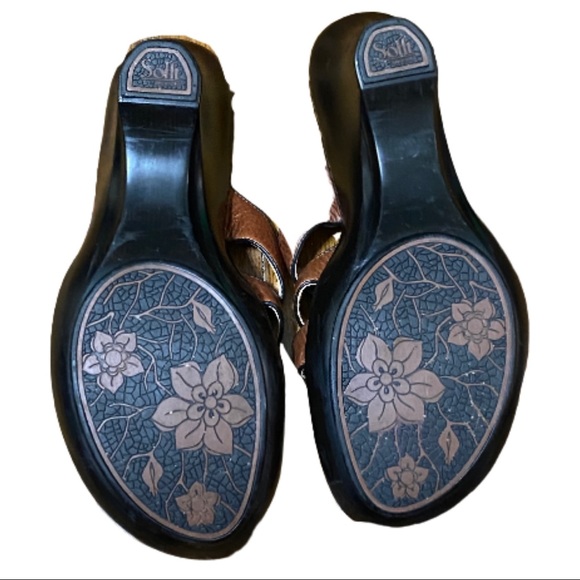Sofft Brown Leather Slip On Sandals Size 10 M - Picture 8 of 8